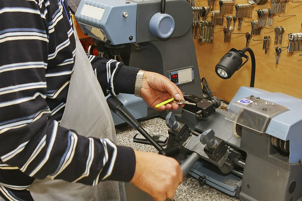 Locksmith making spare key